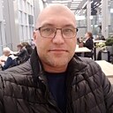 Олег, 44 года