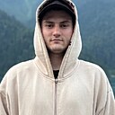 Михаил, 21 год