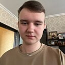 Артём, 18 лет