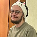 Денис, 22 года