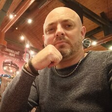 Wolf, 40 из г. Регенсбург.