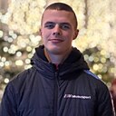 Максим, 23 года