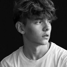 Фотография мужчины Artem, 22 года из г. Саратов