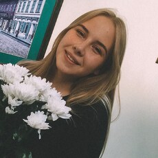 Фотография девушки Алёна, 21 год из г. Москва