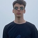 Андрей, 18 лет
