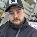 Артем, 25 лет