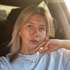 Елена, 26 из г. Омск.