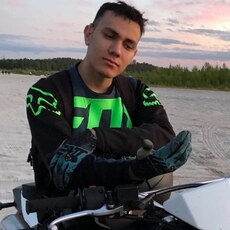 Фотография мужчины Максим, 24 года из г. Ноябрьск