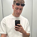 Макс, 32 года