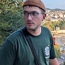 Макс, 24 года