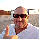 Роман, 44 года