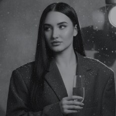 Фотография девушки Мадина, 26 лет из г. Минусинск