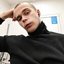 Максим, 22 года