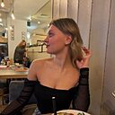 Анна, 23 года