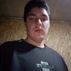 Фотография мужчины Никита, 18 лет из г. Змеиногорск