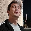 Денис, 24 года