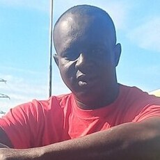 Фотография мужчины Фоде Лансине, 23 года из г. Омск