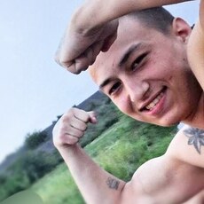 Фотография мужчины Саша, 22 года из г. Саратов