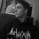 Максим, 18 лет