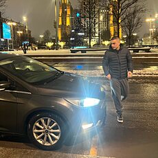 Фотография мужчины Уткир, 24 года из г. Москва