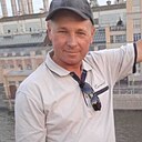 Анатолий, 45 лет