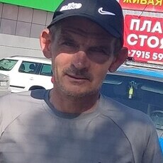 Фотография мужчины Виталик, 45 лет из г. Высокое