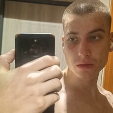 Фотография мужчины Валентин, 22 года из г. Барановичи