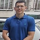 Роман, 25 лет