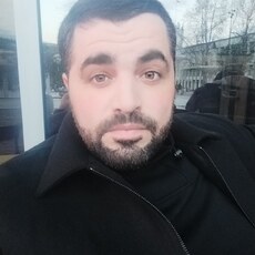 Фотография мужчины Исок, 32 года из г. Ялта