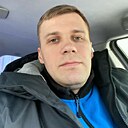 Михаил, 33 года