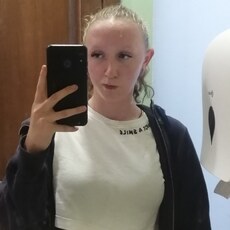 Фотография девушки Ева, 18 лет из г. Шадринск