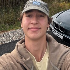 Фотография мужчины Матвей, 19 лет из г. Тбилиси