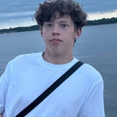 Фотография мужчины Мишаня, 18 лет из г. Пермь