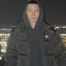 Фотография мужчины Дмитрий, 19 лет из г. Южно-Сахалинск