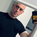 Милош, 36 лет