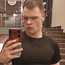 Максим, 18 лет