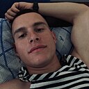 Илья, 22 года