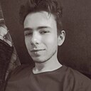 Максим, 27 лет