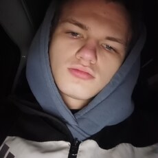 Фотография мужчины Илья, 21 год из г. Саратов