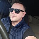 Макс, 42 года