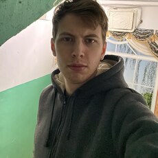 Фотография мужчины Денис, 19 лет из г. Новосибирск
