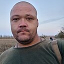 Илья, 33 года