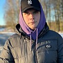 Артур, 22 года