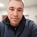 Илья, 32 года