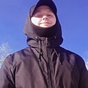 Август, 32 года