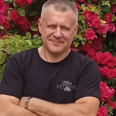 Фотография мужчины Влад, 53 года из г. Белгород