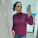 Лаура, 42 года