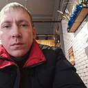 Алэн Дэлон, 37 лет