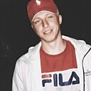 Макс, 24 года