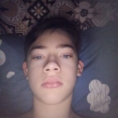 Фотография мужчины Арсений, 18 лет из г. Барнаул